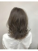 マロン(MARRON) ミディアムレイヤースタイル×シナモンベージュ☆