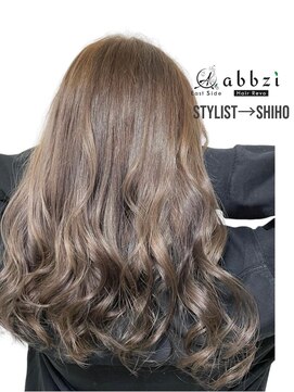 アブジーイースト(abbzi East) アッシュカラー