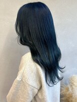 ミュラ(mulah)&nbsp;ブリーチ透明感カラーブルージュ＊くびれロングコテ巻き