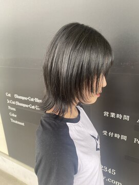 シャンプーボーイ ヒノ(SHAMPOO BOY Hino) ミディアムウルフ