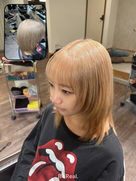 エー(...a) エフェクトブリーチ ミルクティー