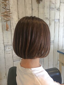 マリーチ フラワーズ(marichi flowers) ワンレングスボブ