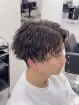 ブライト(BRIGHT)&nbsp;センターパートツイストスパイラルパーマ