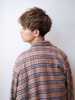 ヴィヴィ(VIVIE)&nbsp;ツーブロック束感マッシュショート刈り上げツイストスパイラル