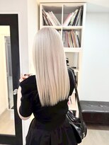オフィーリア&nbsp;【名古屋矢場町】ブリーチ縮毛矯正ブリーチ髪質改善特化サロン