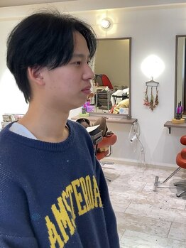 お客様のライフスタイルに合ったヘアをご提案◎オンもオフもいつでもカッコよくいられるスタイルが叶う！