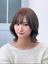 アップ(UP) くびれヘア