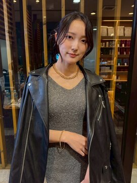 センターパート/ローポニーテール/韓国ヘア/越谷