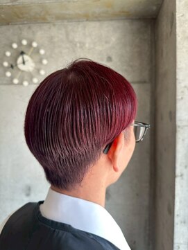 メンズカット爽やかマッシュスタイル×透明感ワインレッド