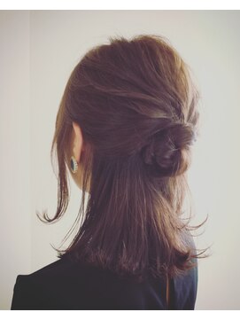 アナザヘアー なんば 高島屋前店(ANAZA hair) 外ハネ&ハーフUP♪