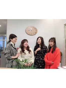 巧みなカット技術でまとまりやすく、伸びた先も綺麗が続く♪お手入れ簡単で毎朝のセットも楽々キマる◎