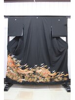 ルナクレセント (Luna crescent)&nbsp;留袖ST-13　￥13000～(着付料込み)