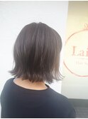 外はねレイヤーボブ×ピアスカラー