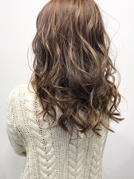 マレ(Marais) 透明感カラー