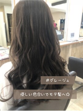 アリュールヘアー ルーチェ(ALLURE hair luce) 透明感グレージュカラー×こなれヘア