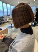白髪ぼかしボブ