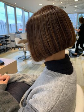 ヘアークラフト アニー 南郷18丁目店(HAIR CRAFT Annie) 白髪ぼかしボブ