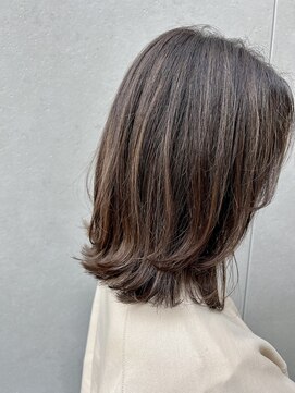サロンドボウイ(Salon de Bowi) 外ハネ×フェイスレイヤー