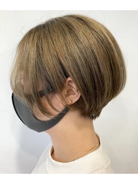 ヘッズ 本八幡店(HEADS) ミディアムヘア ショコラベージュ ボブルフ ベビーバング