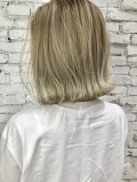 ユー(juu.)&nbsp;《juu.星ヶ丘》ケアブリーチ◎ash beige