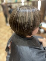 アイニ 河内小阪店(aini)&nbsp;白髪ぼかしカラー白髪ぼかしハイライトショートボブ30.40.50代