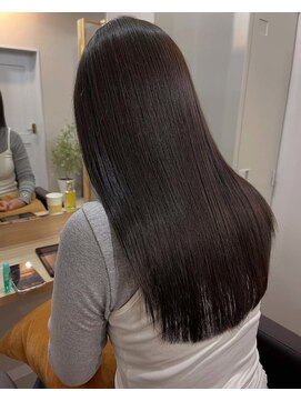 カミエ(kamie) ◎グレージュカラー　暗め　神戸　三宮