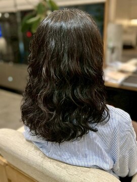 フリップビーアヴェダ(FLIP B AVEDA) 本八幡×市川×ダメージレスパーマ×オーガニックカラー