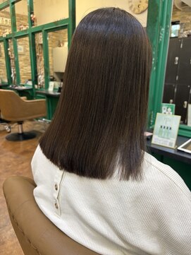 ヘアーラウンジ アンフィ 井土ヶ谷(Hair Lounge Anphi) うねりゼロ／縮毛矯正