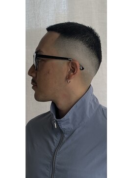 バーバーコモンズ(BARBER COMMONS) フェードクロップスタイル