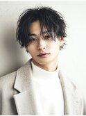 濡れ感センターパート束感マッシュ