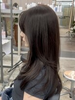 トゥエル バイ ディプティモイラ(tuelu by dipty MOILA)&nbsp;地毛風透明感グレージュ◎顔まわりレイヤー