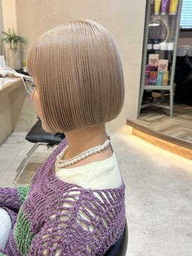 ヒビヲ(HIBIO) 横浜ボブケアブリーチダブルカラーミルクティーベージュ