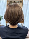 明るめ白髪ぼかしオリーブベージュ