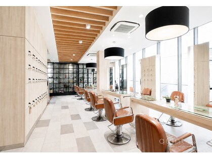 クイントネオリーブ 自由が丘正面口店(quint:neolive)の写真