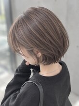 30代～60代の大人女性ただいまご予約殺到◎白髪を隠すから活かすへ。選べる大人の白髪ぼかしカラー