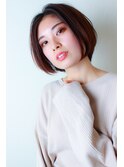 大人かわいいセンターパートボブ