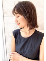 リアン(lien)&nbsp;【lien.ai】切りっぱなしボブ　オリーブカラー　ハイライト