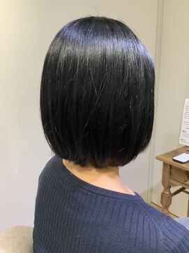 ユーネリー(U-NERY) ボブスタイル