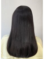 ルカ カメアリ(LUCA) うる艶黒髪ロングヘアー