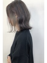 モルニ(MORNI) インナーカラー_マロンベージュ Aラインボブ かきあげ