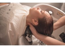 リラックスマニピュレーション　“刺激と弱めの圧による整体技術”