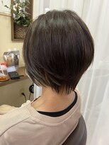 コアフィールフィス(COIFFURE fils)&nbsp;《見附　今町》お得クーポンあり☆ダークアッシュ　小顔ショート
