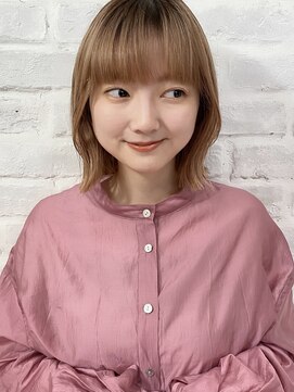 ラルマミット(lalma mit) 【伸ばしかけ】切りっぱなしボブ【透明感カラー】