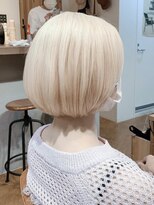 カレン 銀座(Karen)&nbsp;ハイトーンカラー/透明感ボブ/モード/ミニボブ 日比谷