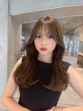 ロンドルーチェ 心斎橋(Lond luce) 大人ガーリー×ミディアムレイヤーカット【心斎橋/髪質改善】