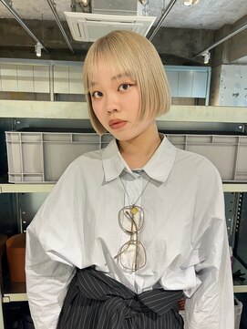 リム(LIM) ブロンドbob