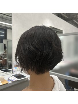 キートス(Kiitos) レディースショート×無造作パーマ