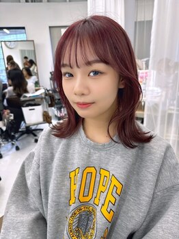ヘアメイク シュシュ(Hair make chou chou)の写真/"似合わせ"カットは【久保の技術】がオススメ！一人一人の雰囲気に合わせた顔周りカットで即あか抜け♪