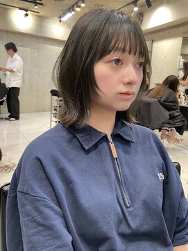 サイン 表参道(SIGN) 韓国ヘアーハッシュカットレイヤーカットグレージュブリーチ無し
