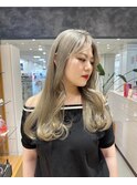 ミルクティーベージュ